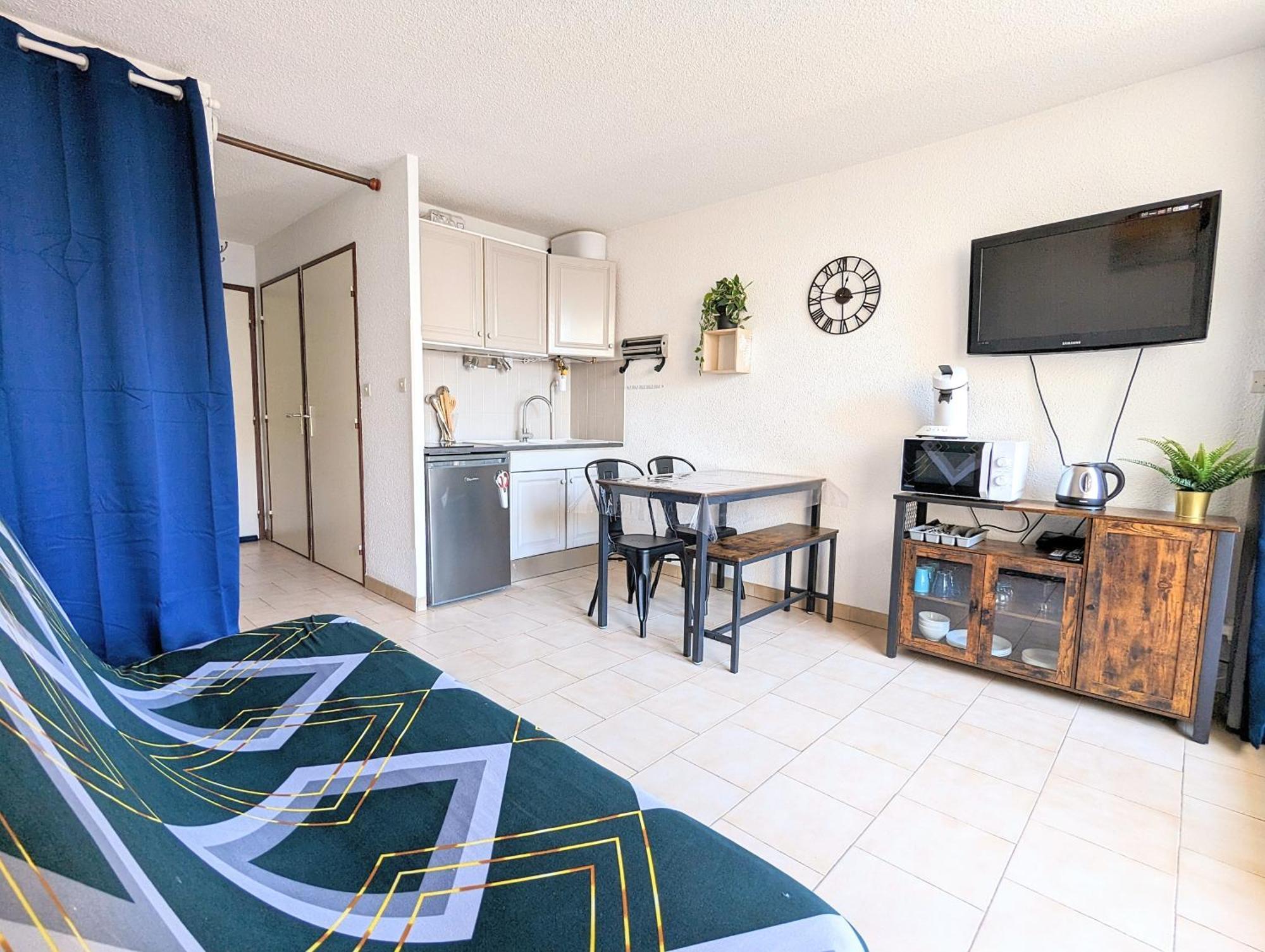 Appartement Au Calme + Parking Agde Eksteriør bilde